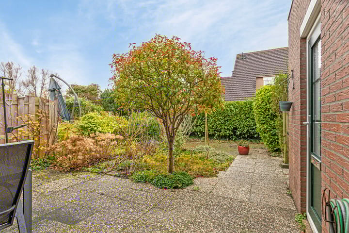 Foto 34 van René Clairstrook 12-B