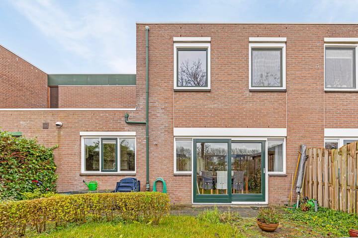 Foto 35 van René Clairstrook 12-B