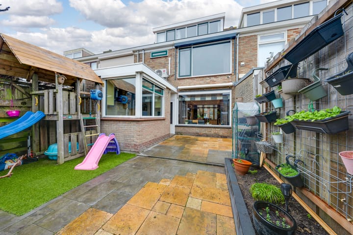 Foto 3 van Roelof Bootstraat 10