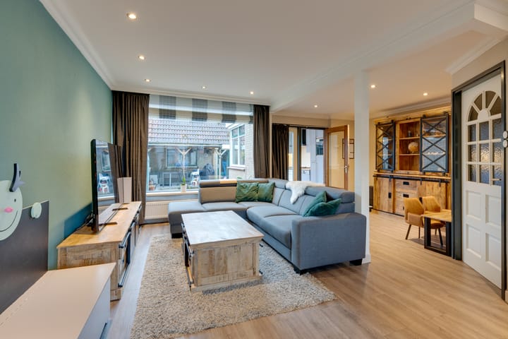 Foto 11 van Roelof Bootstraat 10