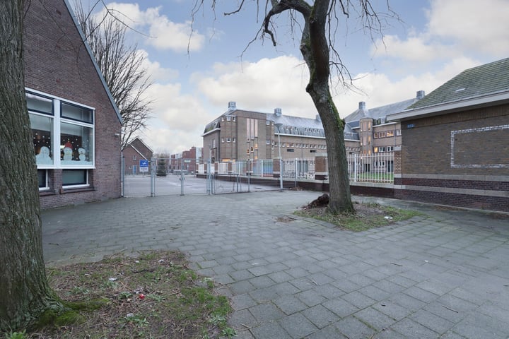 Bekijk foto 30 van Ploegstraat 23