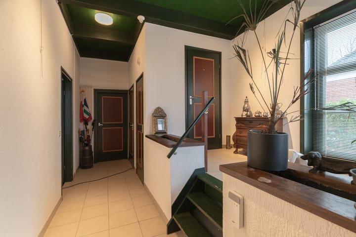 Foto 12 van Voorstraat 50