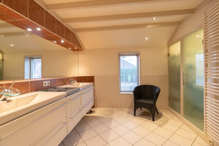 Foto 24 van Voorstraat 50