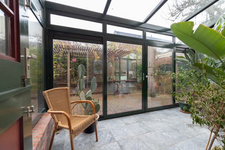 Foto 37 van Voorstraat 50