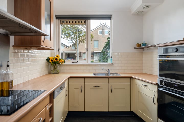 Foto 12 van Brahmsstraat 73