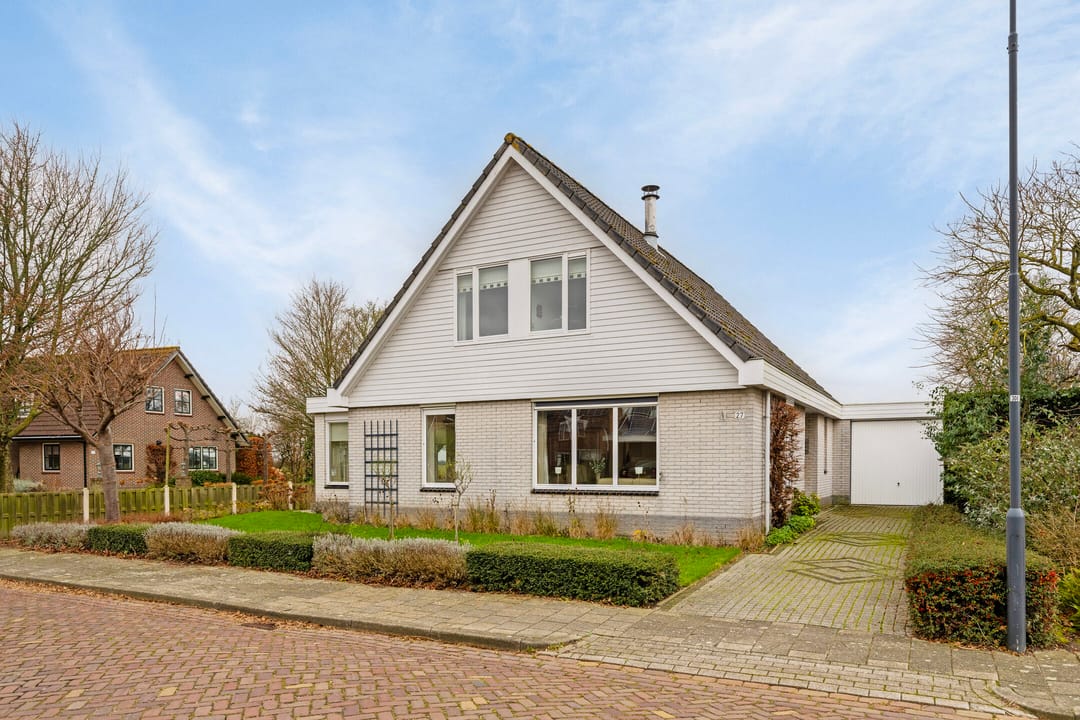 Photo 1 of van de Plasschestraat 27