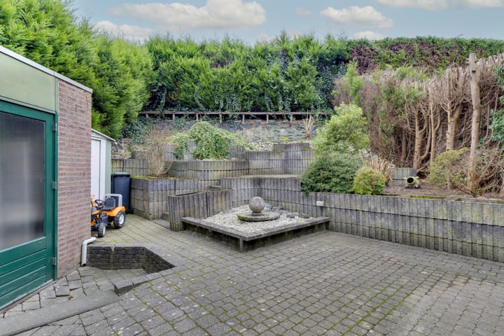 Foto 32 van Bloemenstraat 28