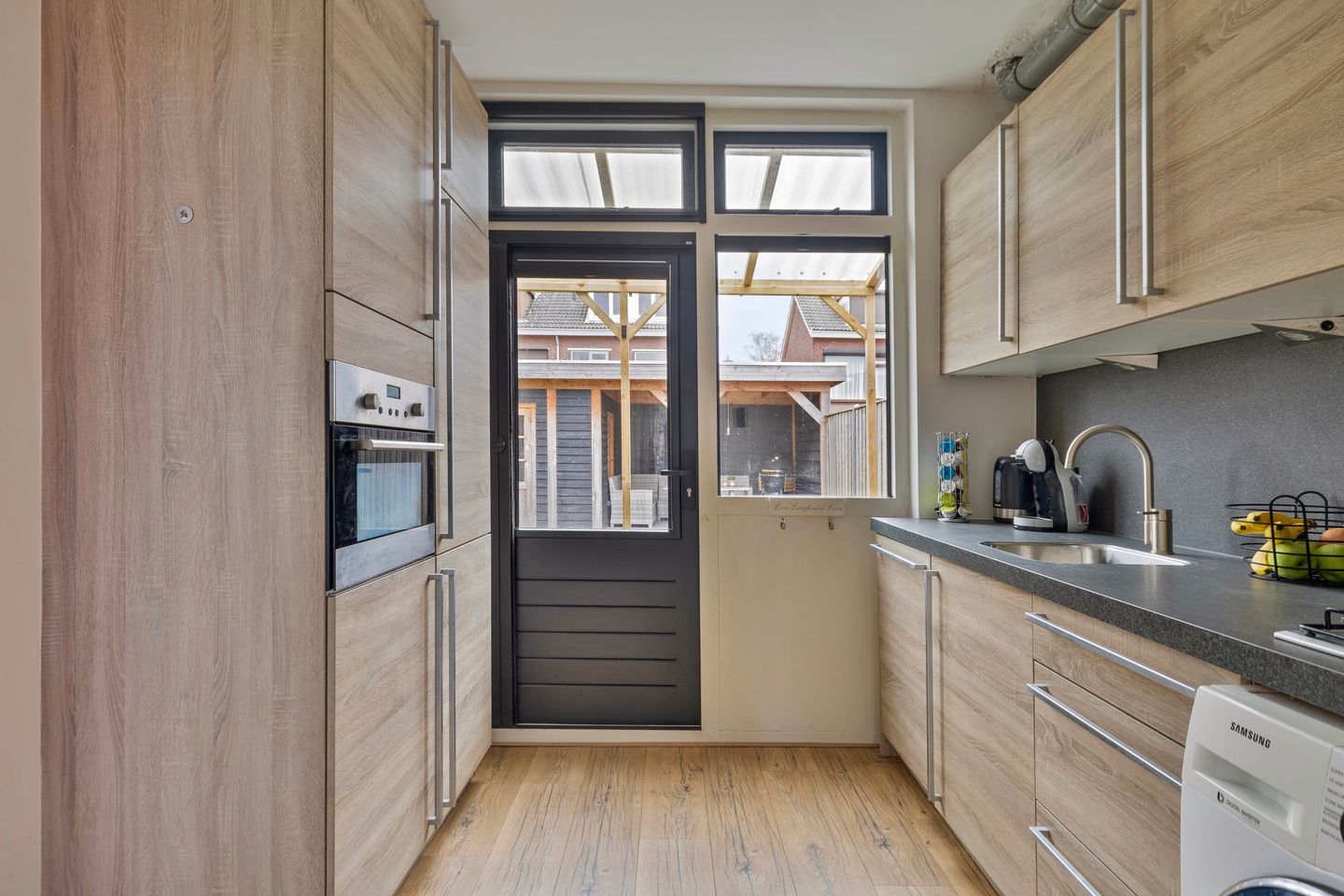 Foto 10 van Pieter de Hooghstraat 36