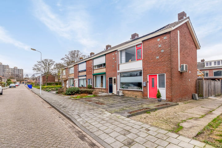 Bekijk foto 20 van Pieter de Hooghstraat 36