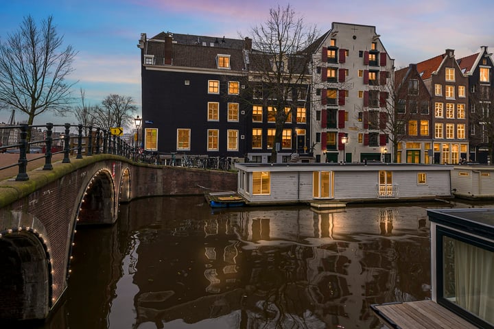 Bekijk foto van Nieuwe Prinsengracht 1 F