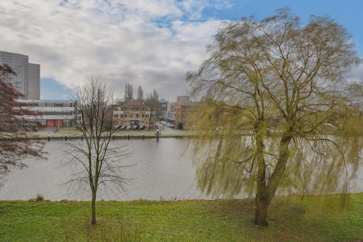 Foto 15 van Paramaribostraat 51