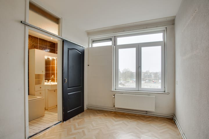 Foto 27 van Paramaribostraat 51