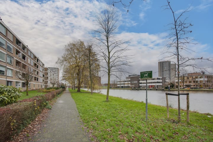 Foto 32 van Paramaribostraat 51