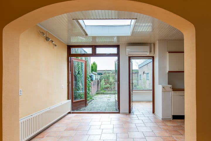 Foto 4 van van Weerden Poelmanlaan 2