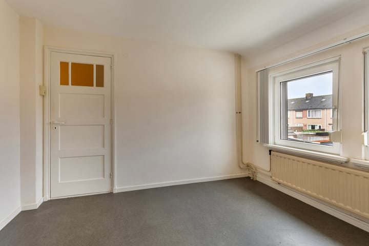 Foto 15 van Binsveldhofstraat 12