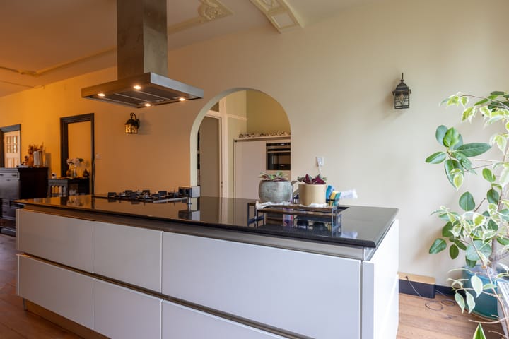 Foto 16 van Heemraadssingel 330-A