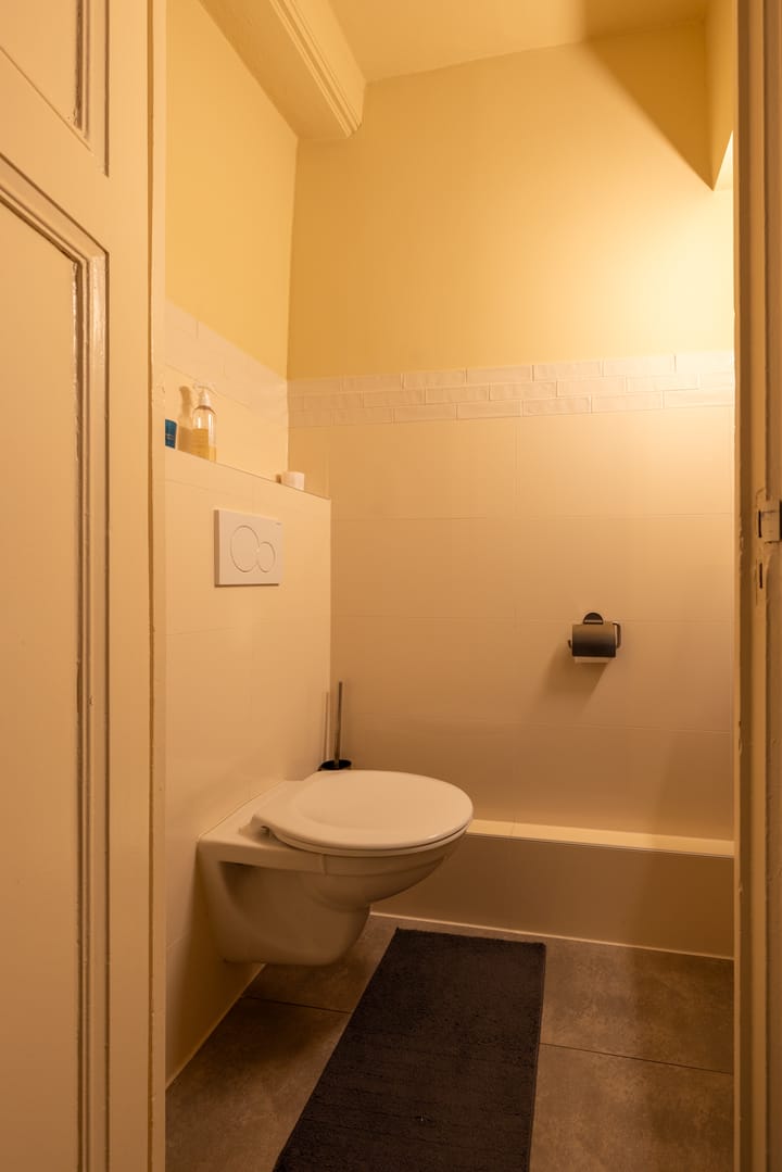 Foto 24 van Heemraadssingel 330-A