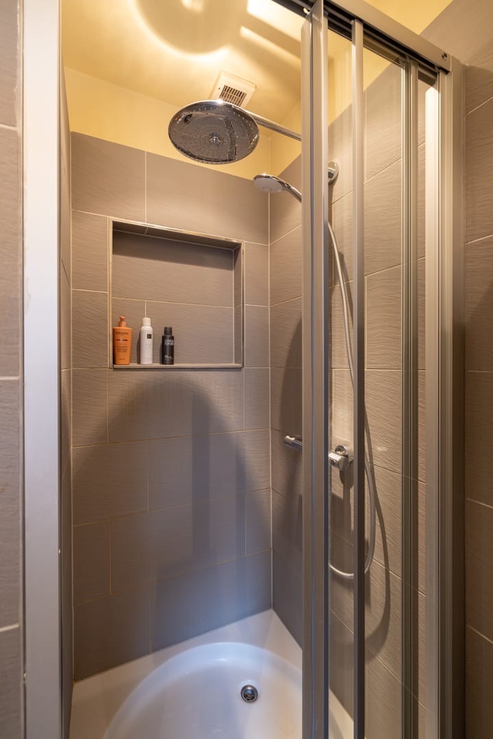 Foto 37 van Heemraadssingel 330-A