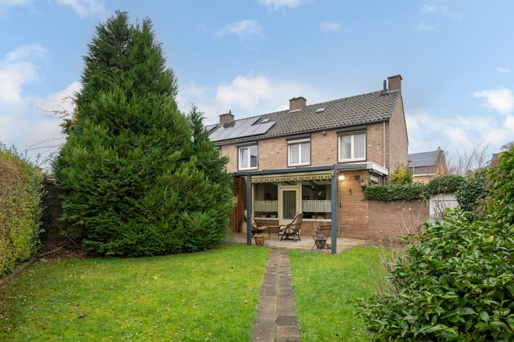 Foto 2 van Achter Spitsbergen 7