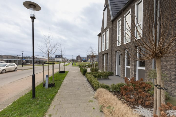 Photo 32 of Waterlanden 57