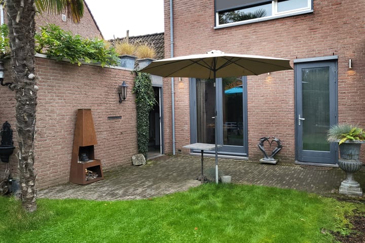 Foto 27 van Burgemeester Gubbelsstraat 15