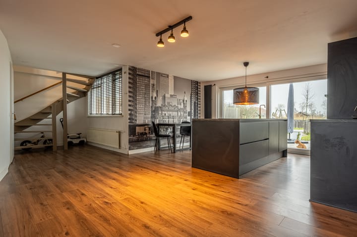 Foto 6 van Suze Groenewegstraat 9