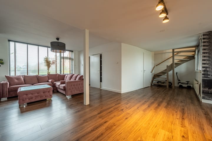 Foto 13 van Suze Groenewegstraat 9