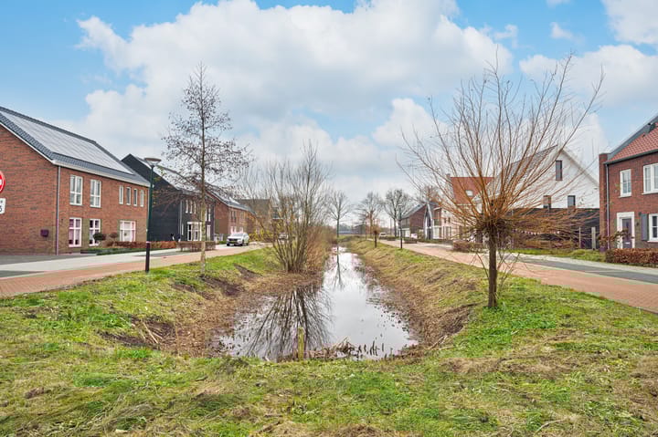 Foto 33 van Veldoven 47