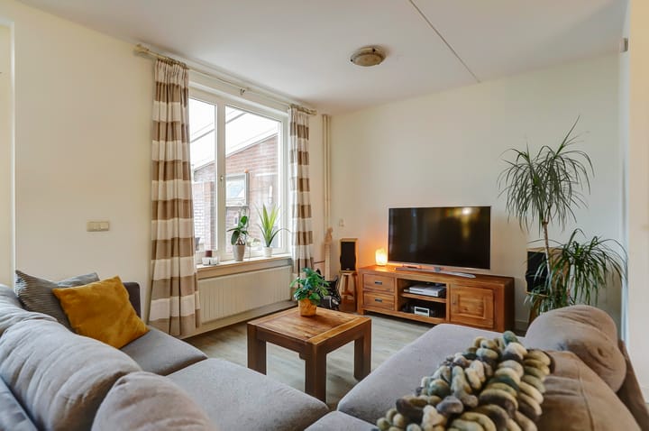 Foto 4 van 18 novemberring 8