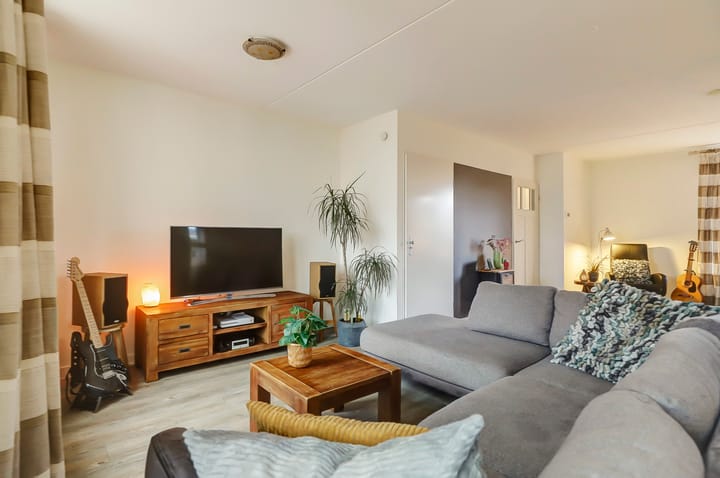 Foto 5 van 18 novemberring 8