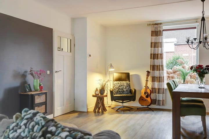 Foto 6 van 18 novemberring 8