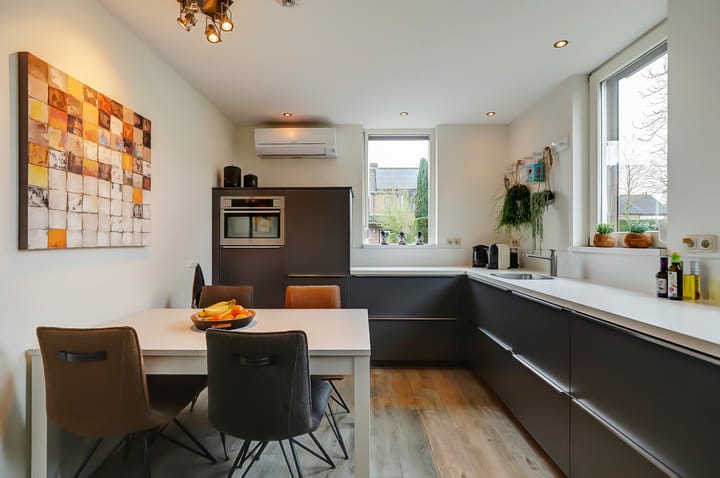 Foto 17 van 18 novemberring 8