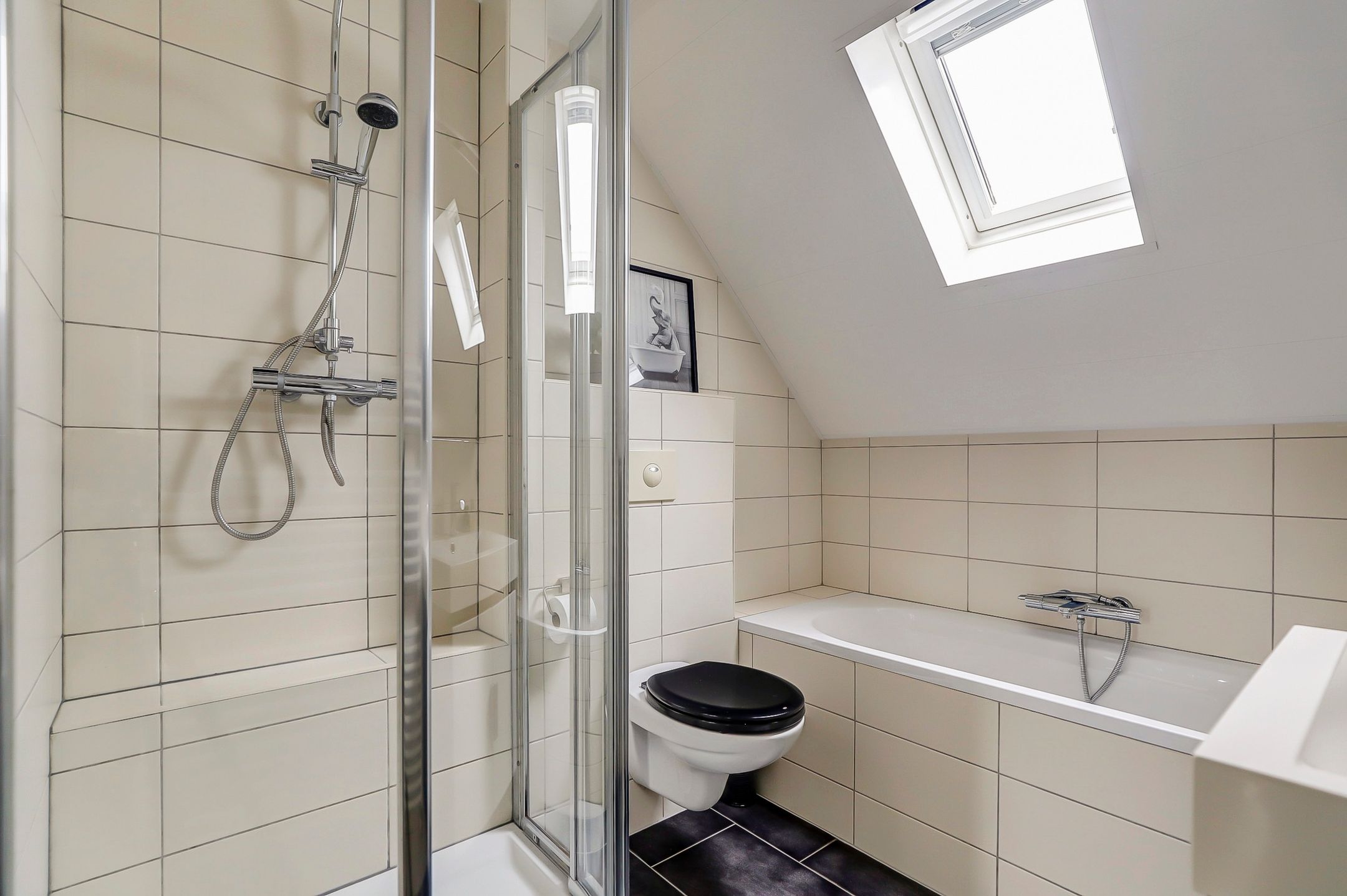 Photo 33 of 18 novemberring 8