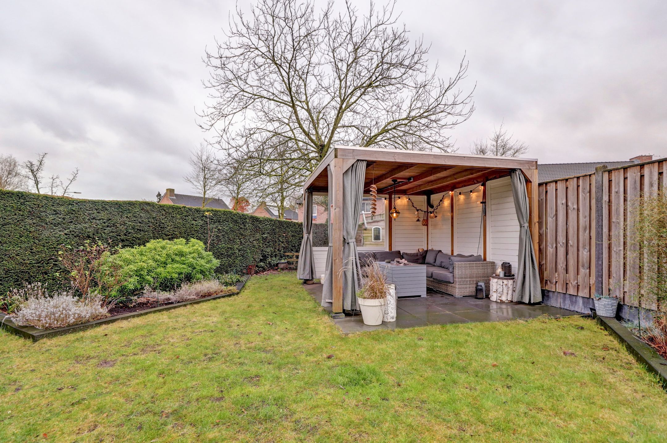 Photo 42 of 18 novemberring 8