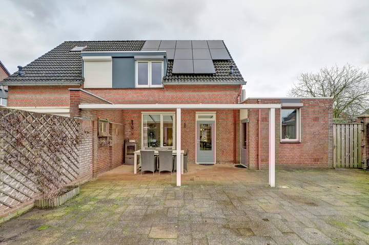 Foto 47 van 18 novemberring 8