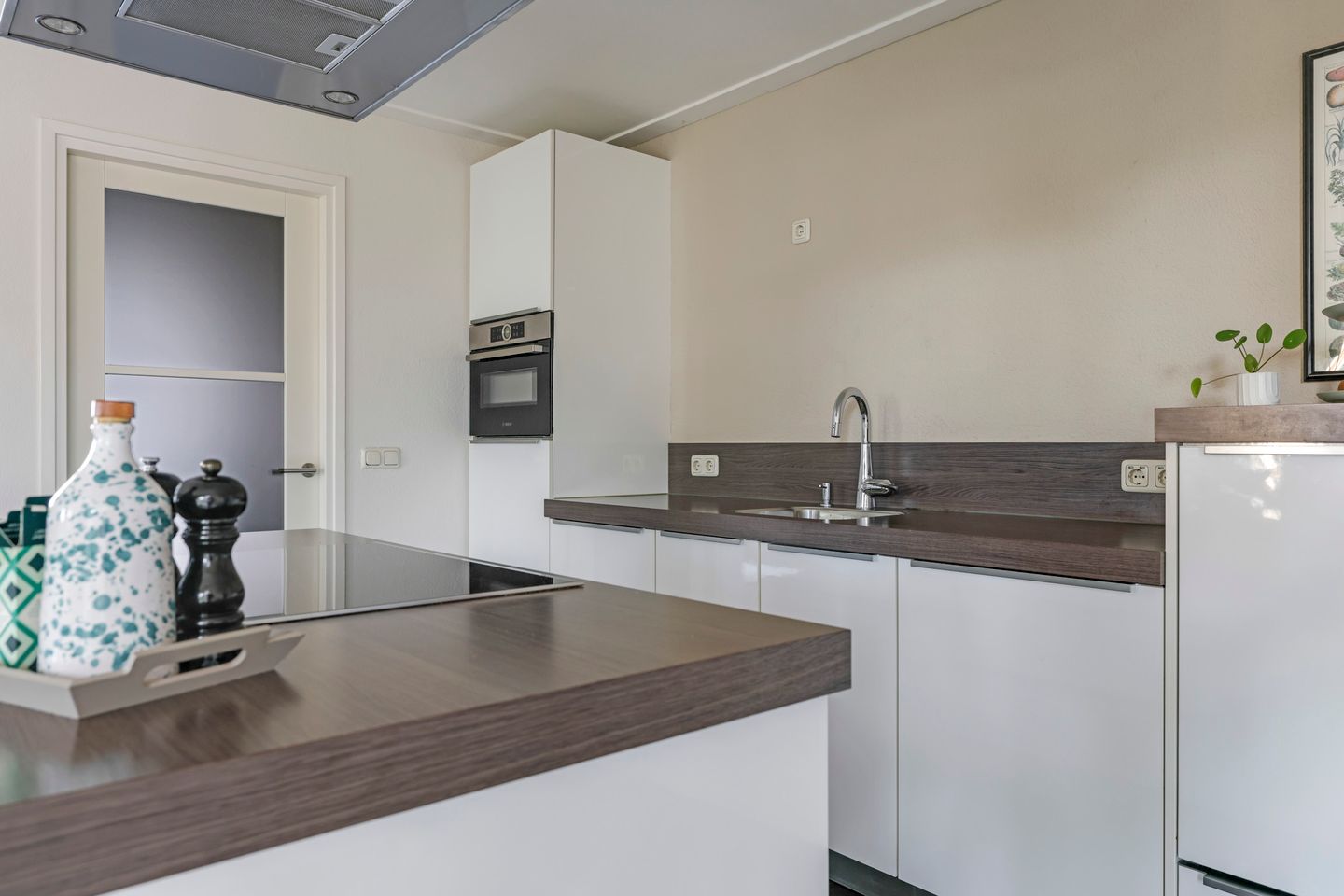 Foto 29 van Leliestraat 2