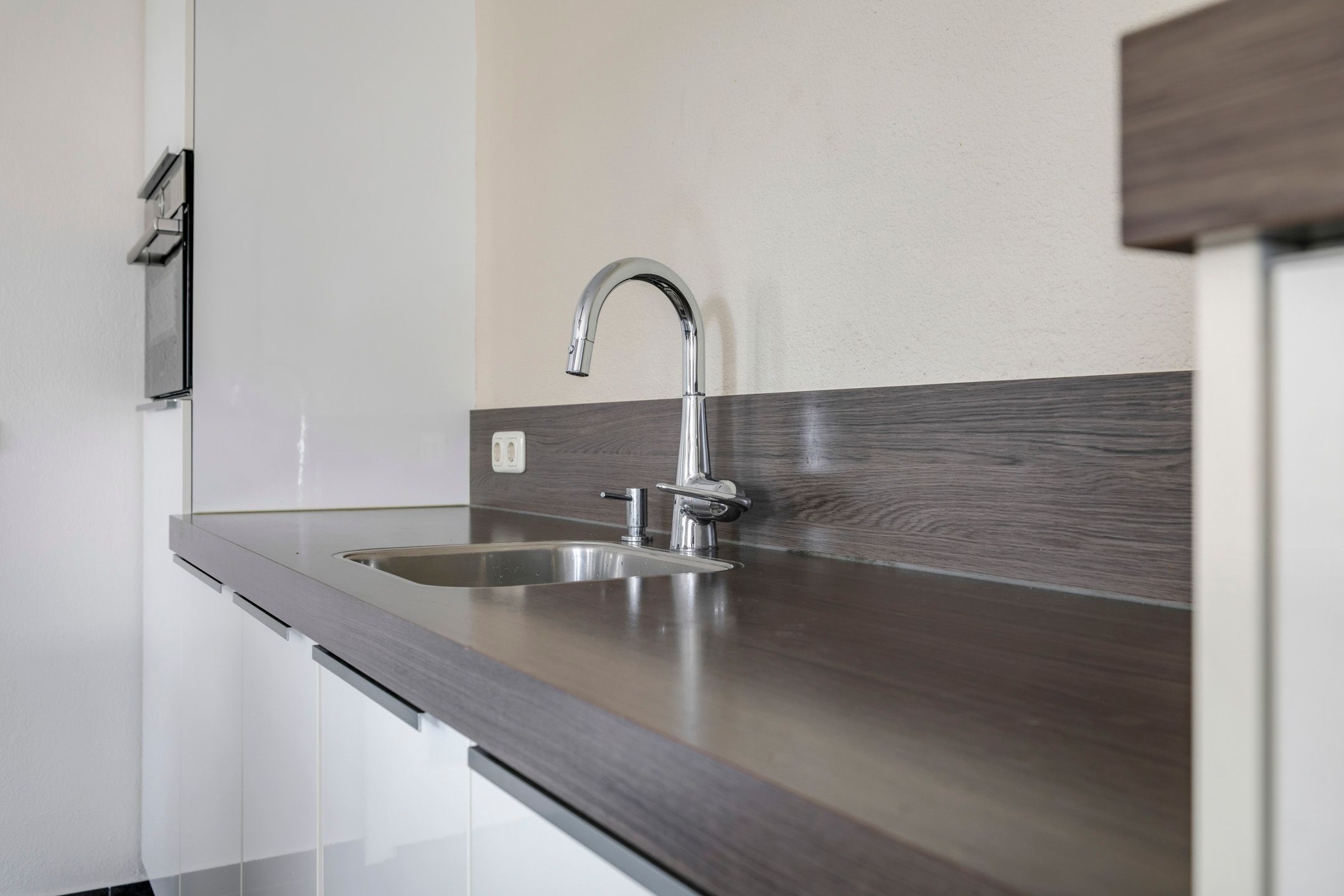 Foto 30 van Leliestraat 2