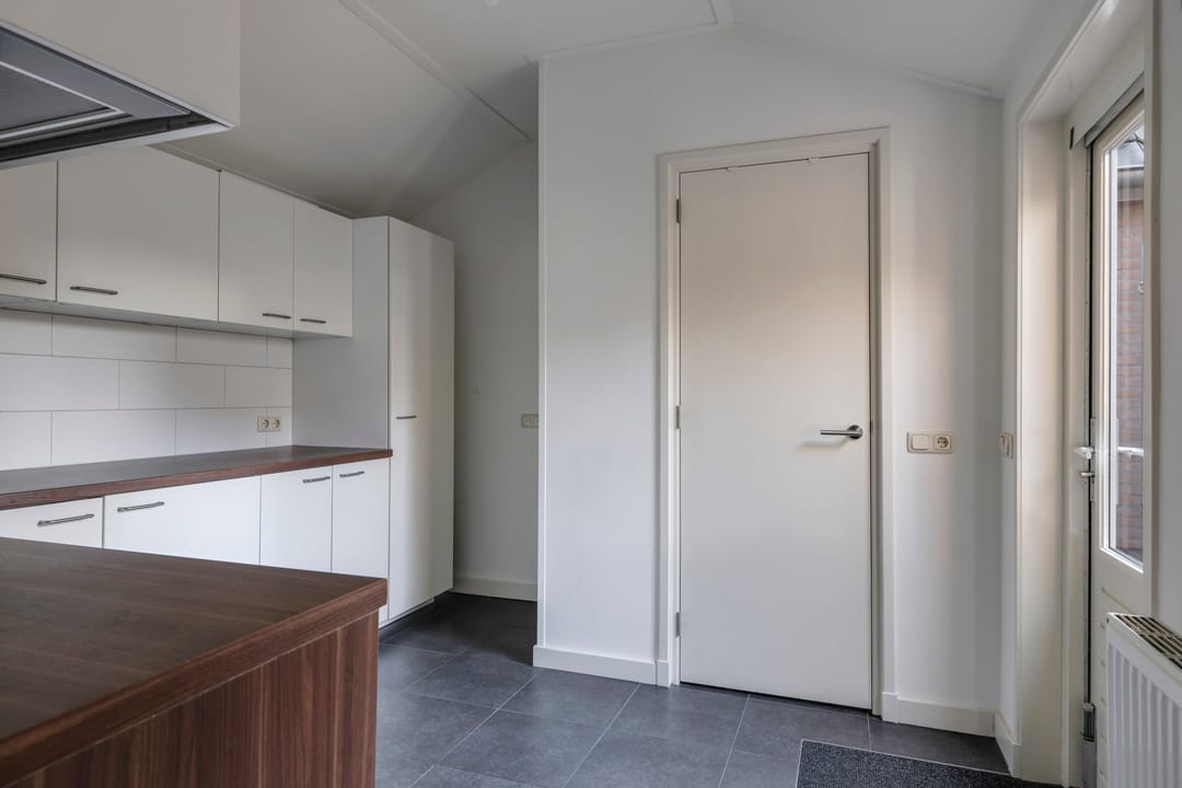 Foto 31 van Leliestraat 2