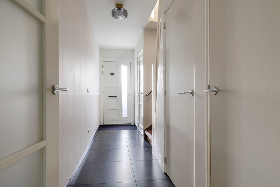 Foto 37 van Leliestraat 2