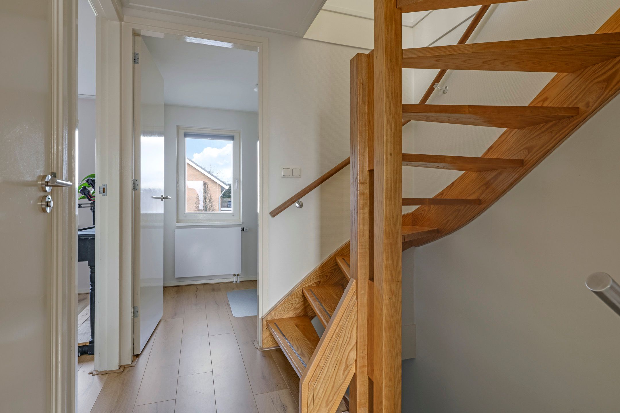 Foto 48 van Leliestraat 2