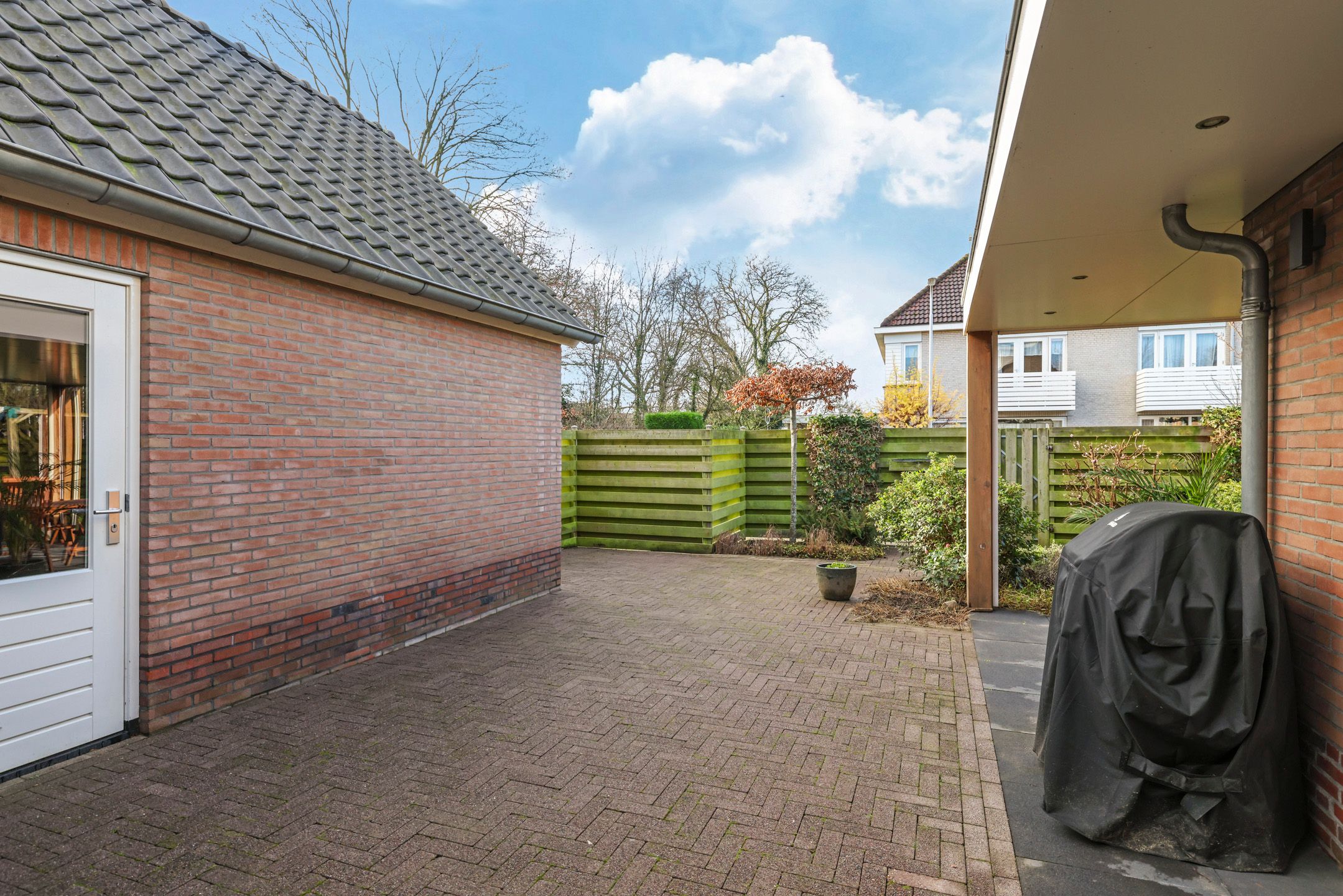 Foto 60 van Leliestraat 2