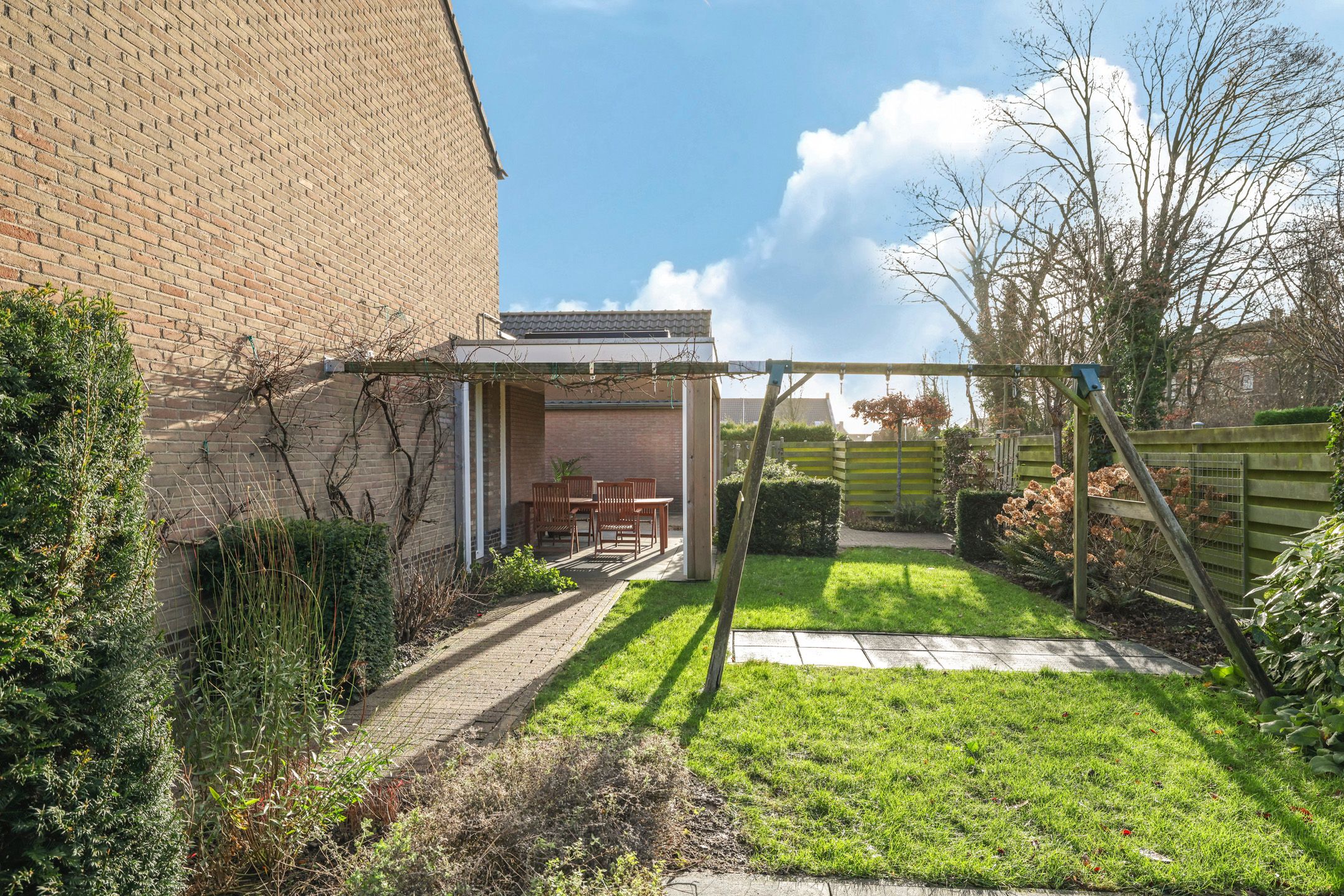 Foto 69 van Leliestraat 2