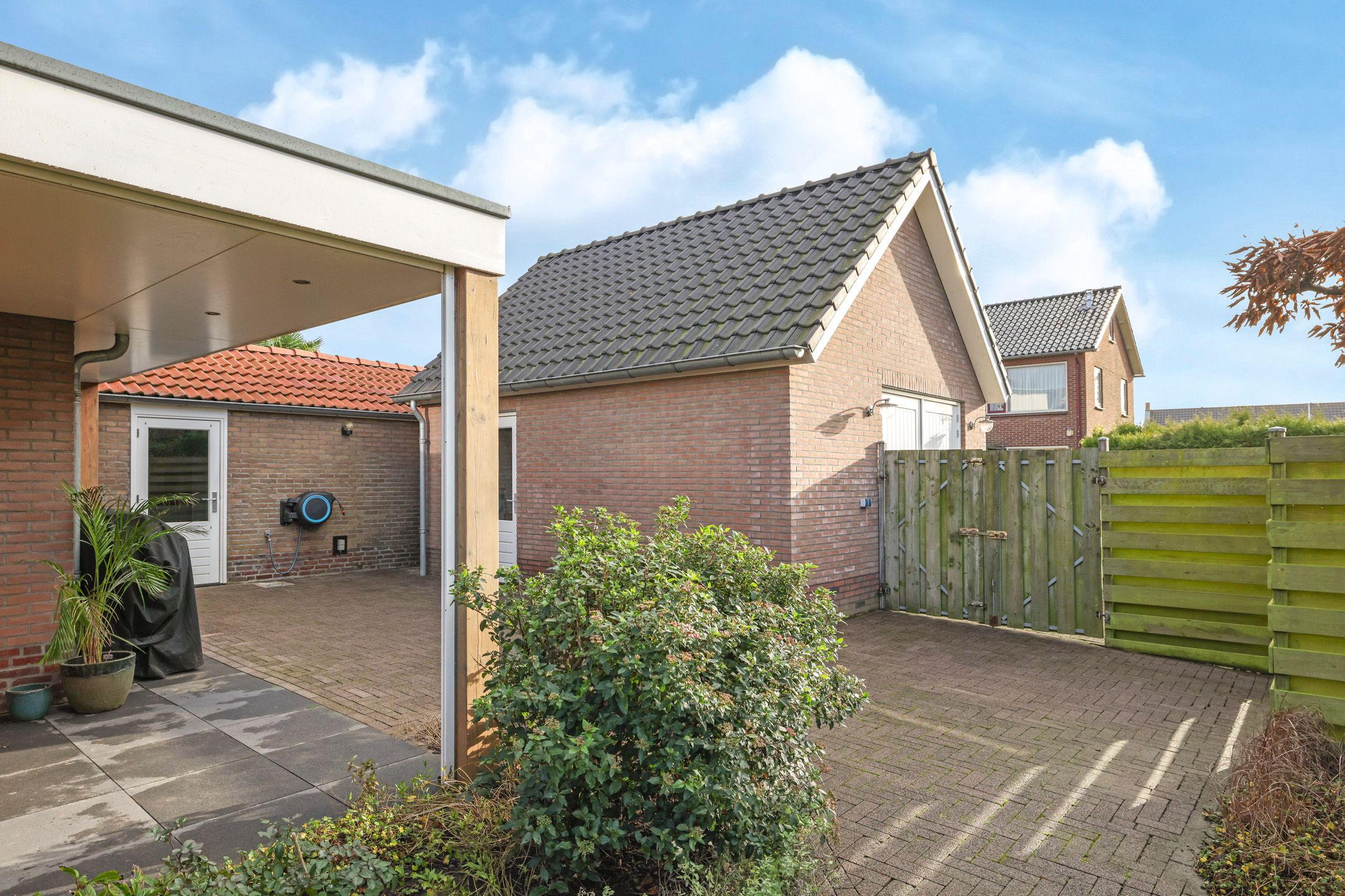 Foto 72 van Leliestraat 2