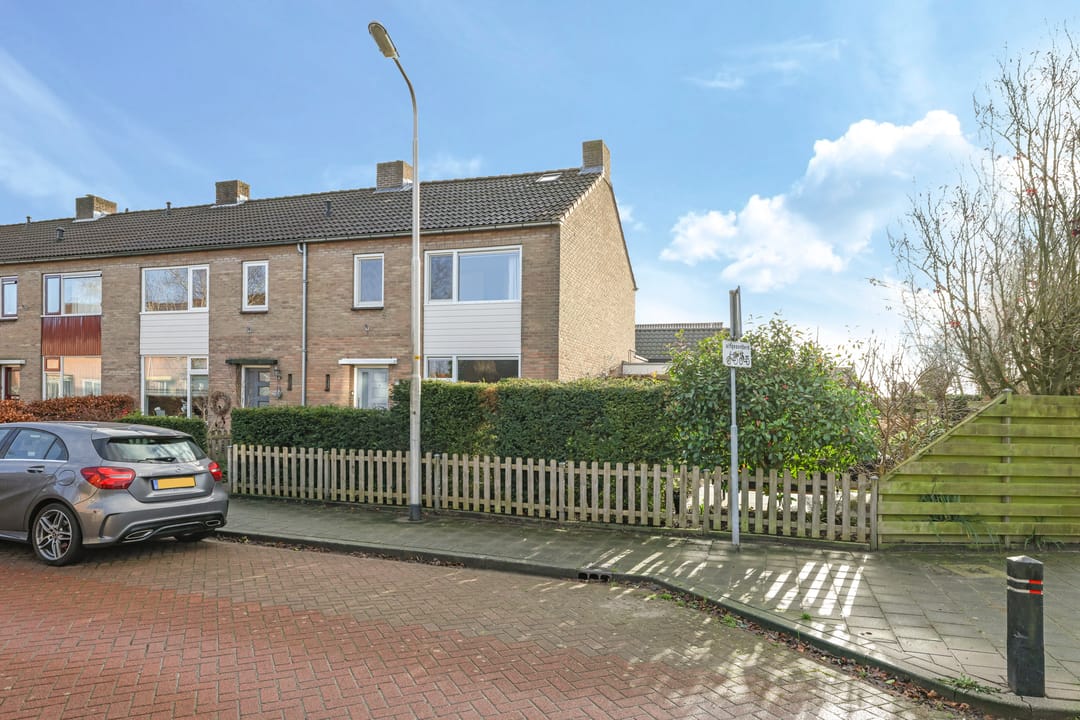 Foto 82 van Leliestraat 2