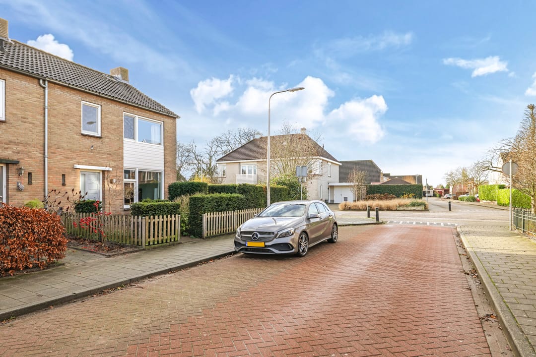 Foto 83 van Leliestraat 2