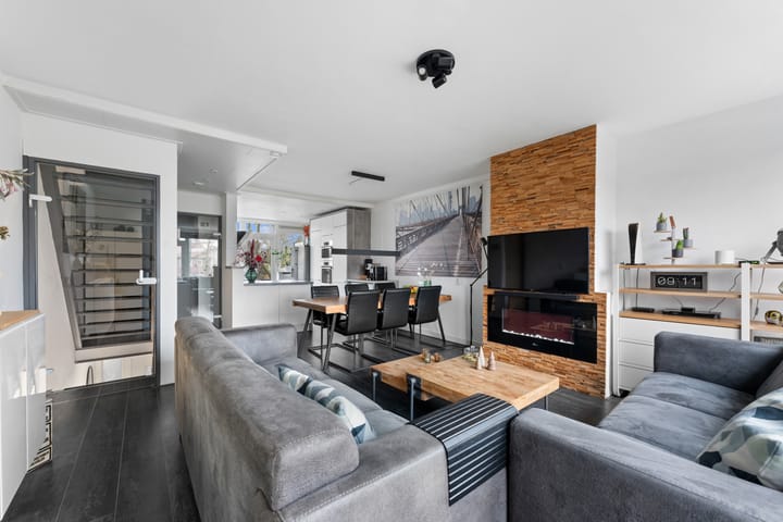 Foto 11 van Staringstraat 3