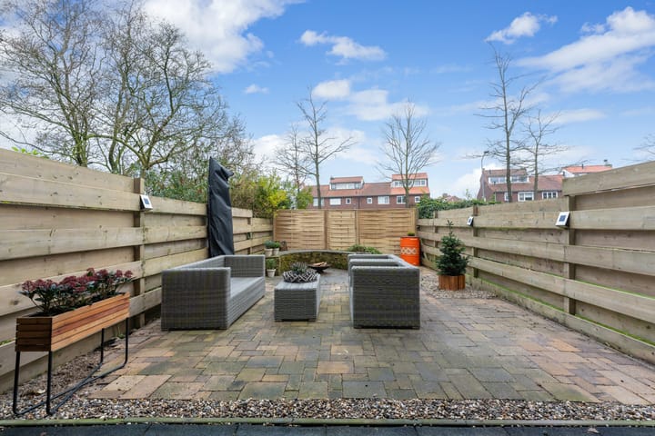 Foto 42 van Staringstraat 3