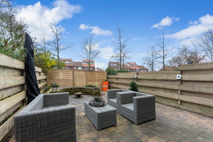 Foto 43 van Staringstraat 3