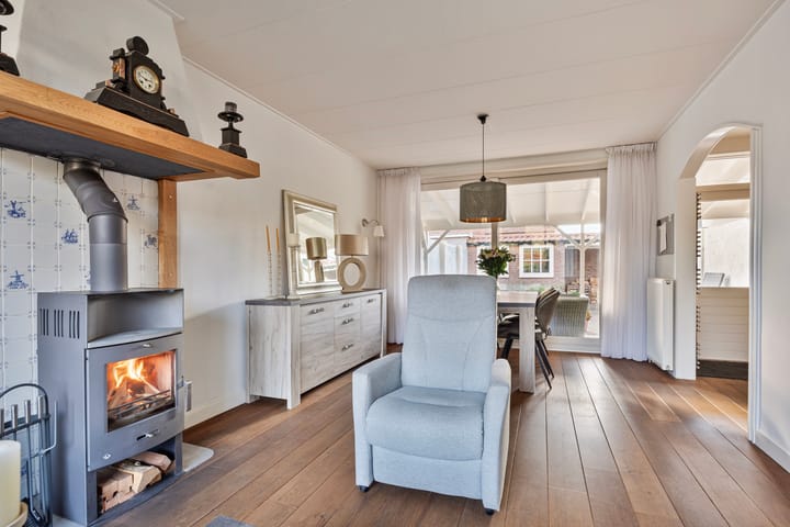 Foto 2 van Esdoornlaan 18