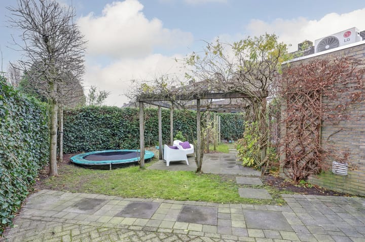 Foto 46 van Orion 16